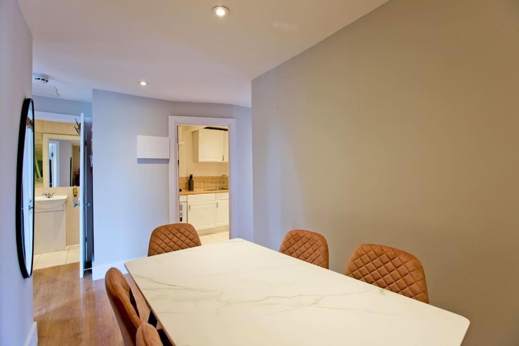 Imperial Hogarth Road Apartment -4Th Floor Лондон Экстерьер фото
