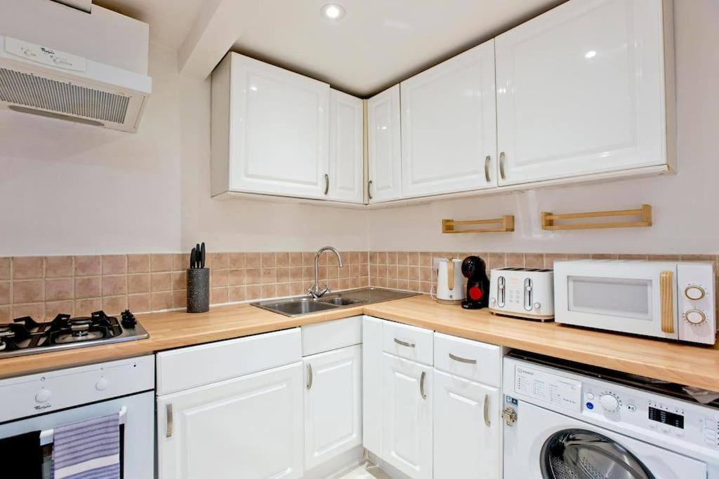 Imperial Hogarth Road Apartment -4Th Floor Лондон Экстерьер фото